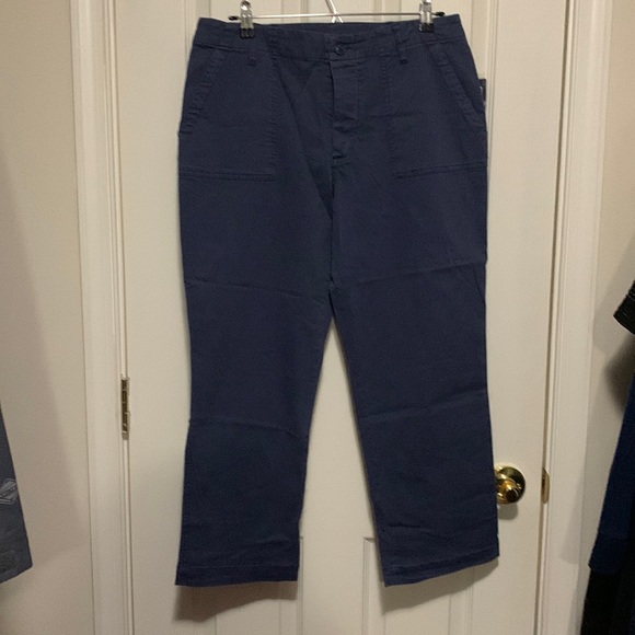 Lucky Brand Pants - Lucky Brand navy blue khakis